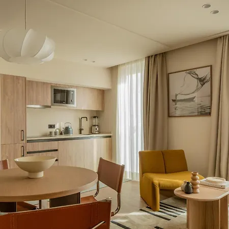 Postcode Liberdade 4* リスボン